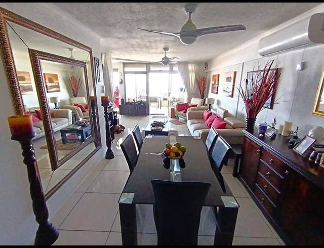 3 BEDROOM APARTMENT FOR SALE IN UVONGO BEACH